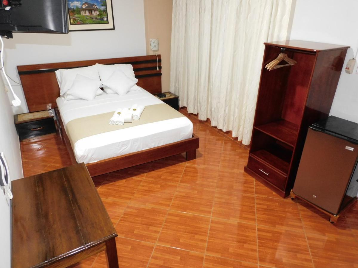 Hotel Tambopata Inn Puerto Maldonado Exterior photo